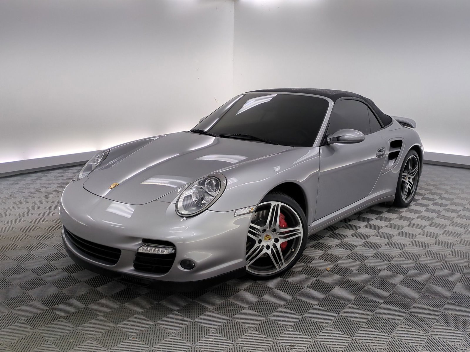 Used 2008 Porsche 911 Turbo image 1