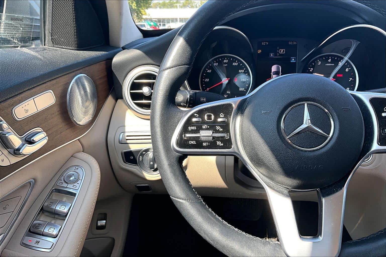 Used 2020 Mercedes-Benz C 300 4MATIC Sedan image 25