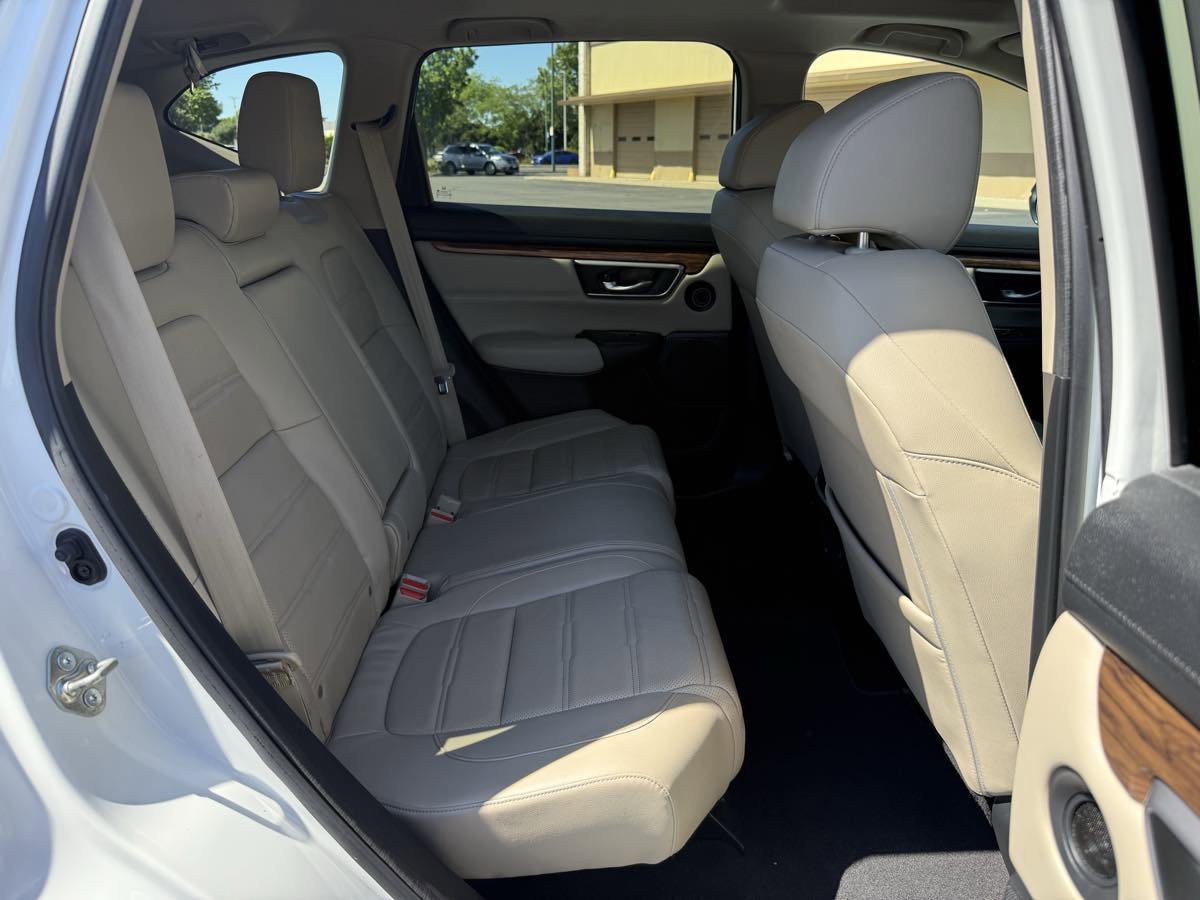 Used 2017 Honda CR-V Touring image 22