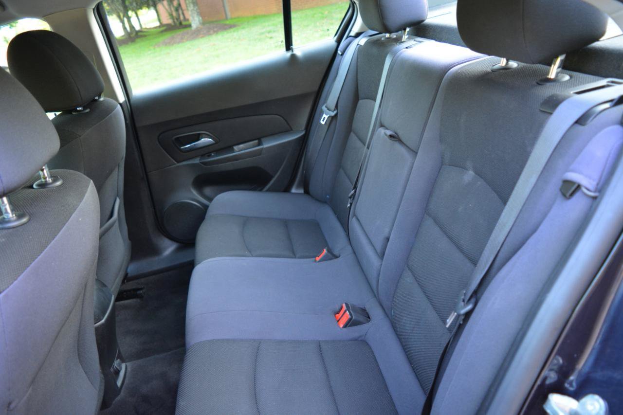 Used 2014 Chevrolet Cruze LT FWD image 12