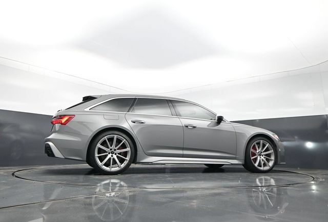 Used 2023 Audi RS 6 w/ Executive Package AWD/4WD image 29