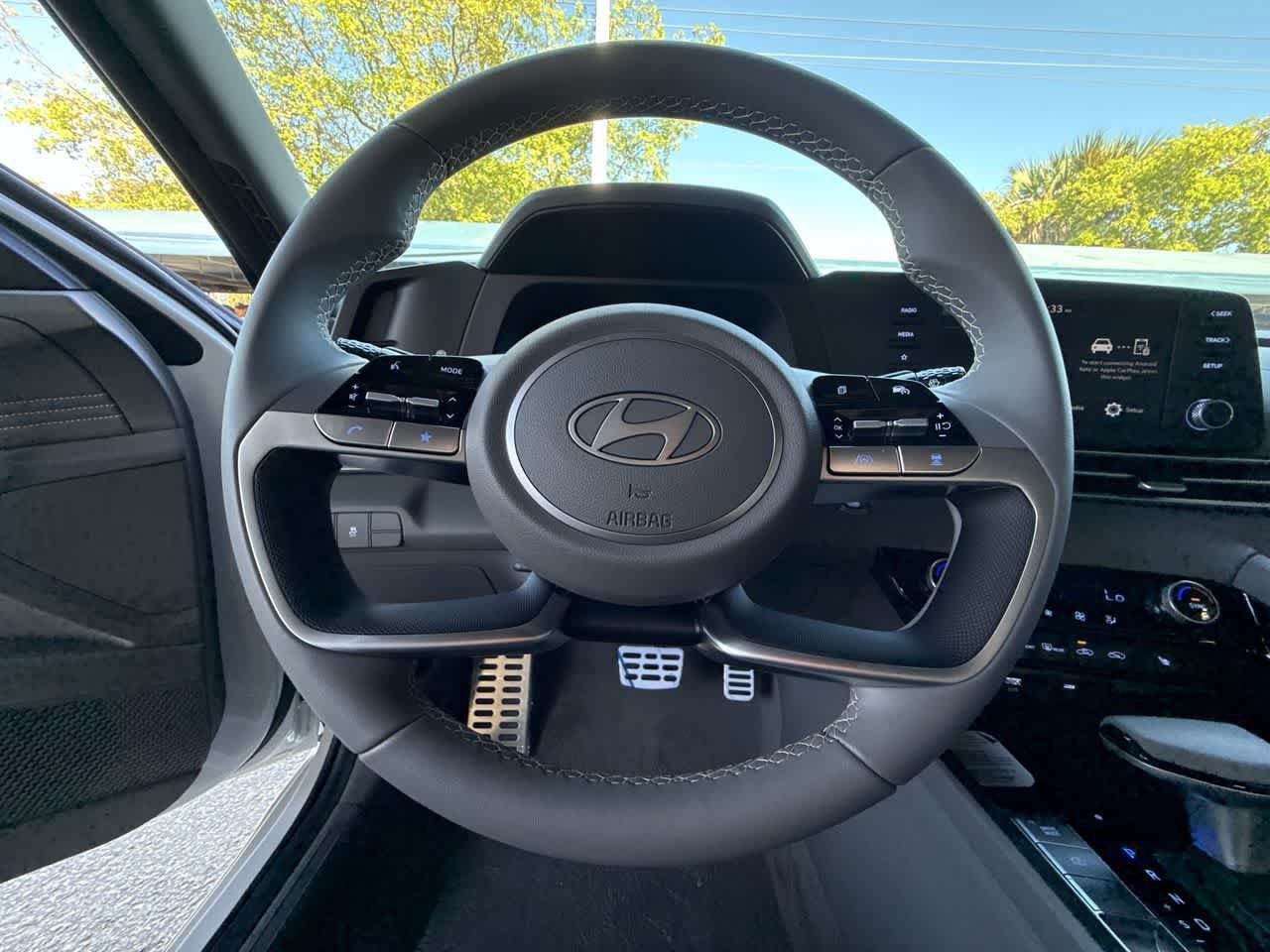 New 2026 Hyundai Elantra SEL Sport w/ Cargo Package FWD image 15