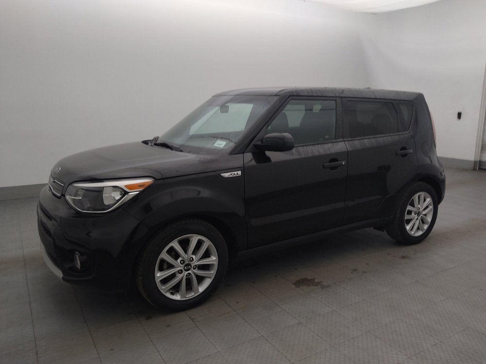 Used 2019 Kia Soul + FWD image 2