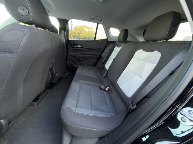 New 2026 Chevrolet Trax LS w/ Driver Confidence Package image 18