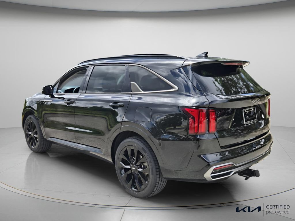 Certified 2023 Kia Sorento SX FWD image 8