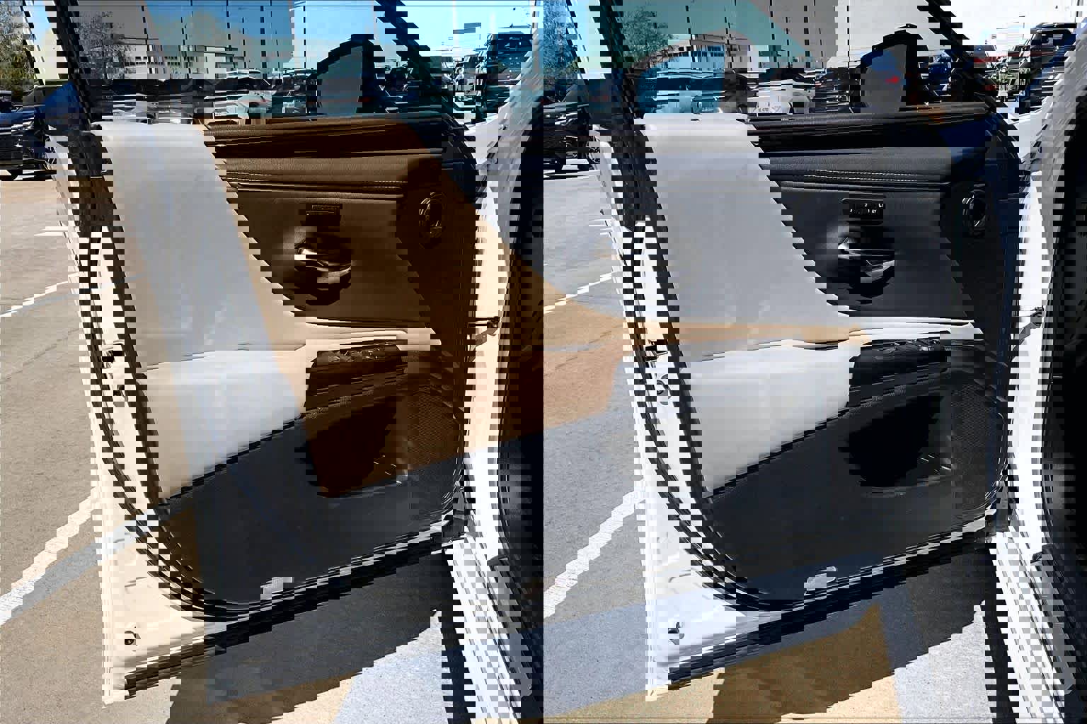 Used 2021 Lexus ES 350 w/ Premium Package image 21