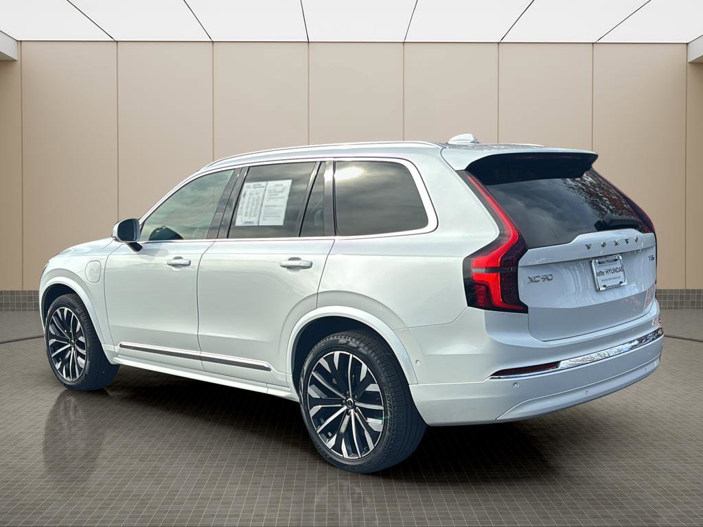 Used 2025 Volvo XC90 T8 Ultra image 3