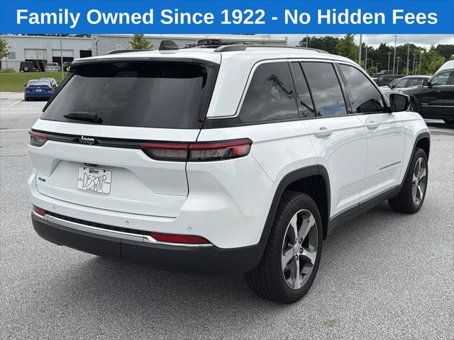 Certified 2022 Jeep Grand Cherokee Limited 4xe w/ Luxury Tech Group II AWD/4WD image 7