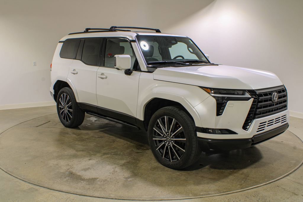 Used 2025 Lexus GX 550 w/ Accessory Package (2T) image 7
