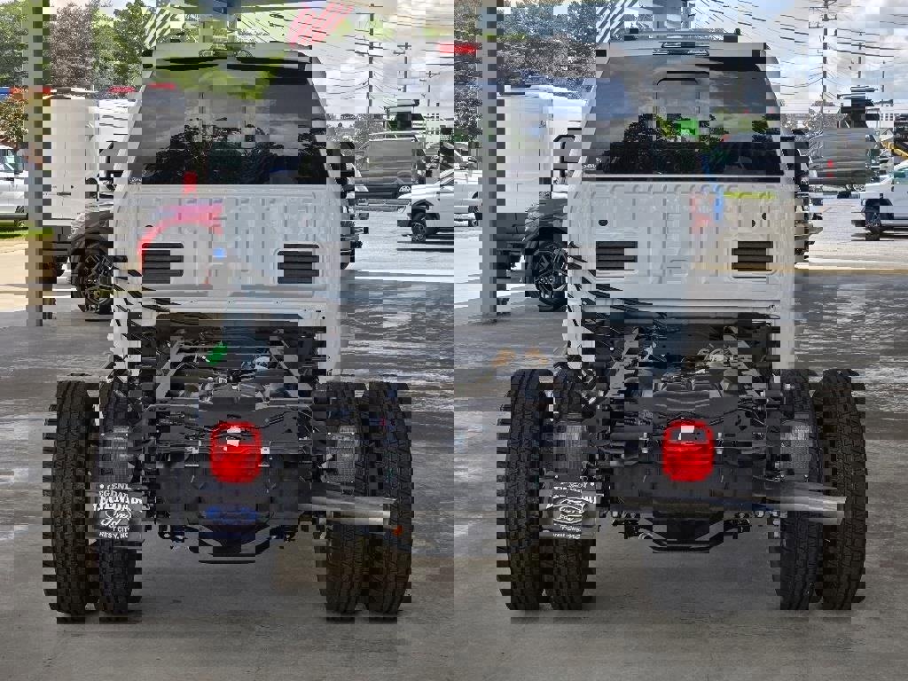 New 2026 Ford F350 XL w/ XL Chrome Package image 25