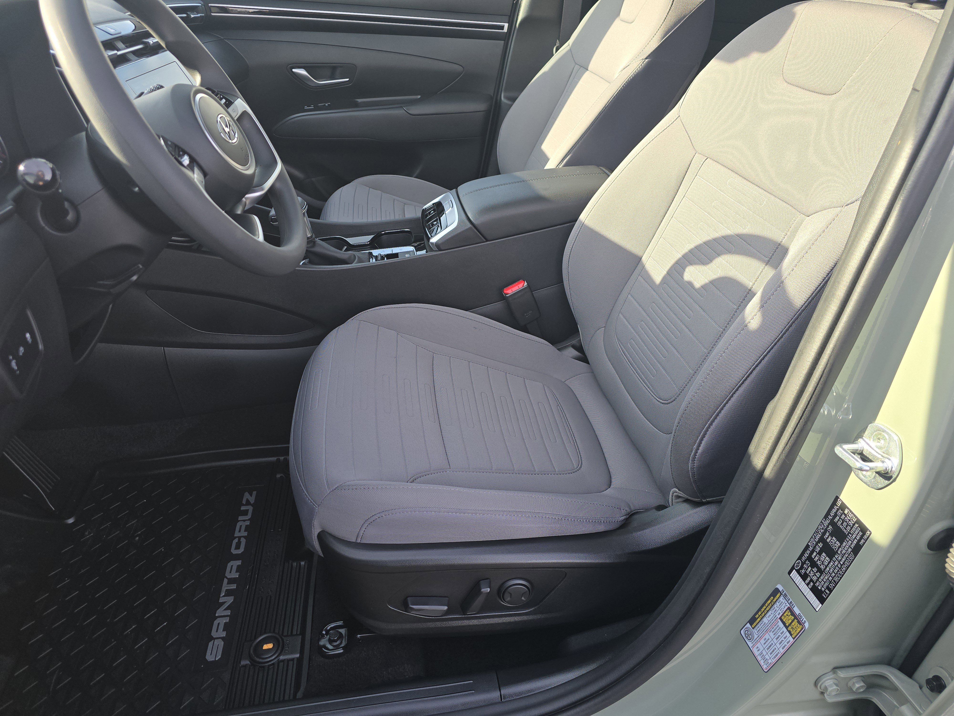 Used 2024 Hyundai Santa Cruz SEL image 17