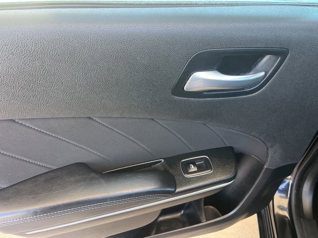 Used 2023 Dodge Charger SXT RWD image 28
