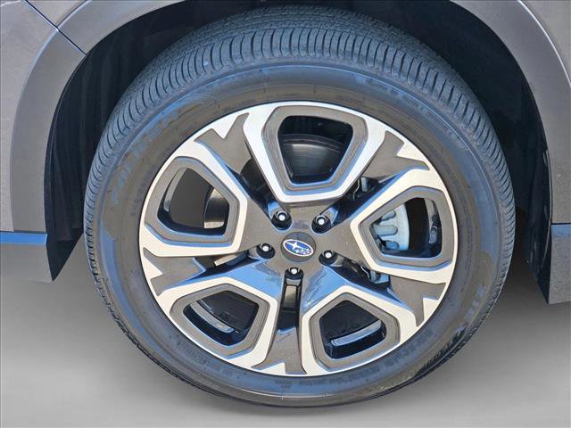 Used 2025 Subaru Ascent Touring w/ Popular Package #1 AWD/4WD image 27