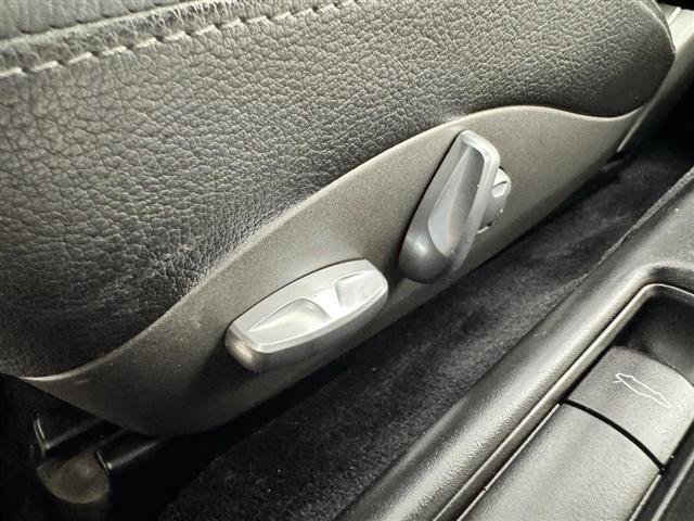 Used 2005 Porsche Boxster RWD image 29