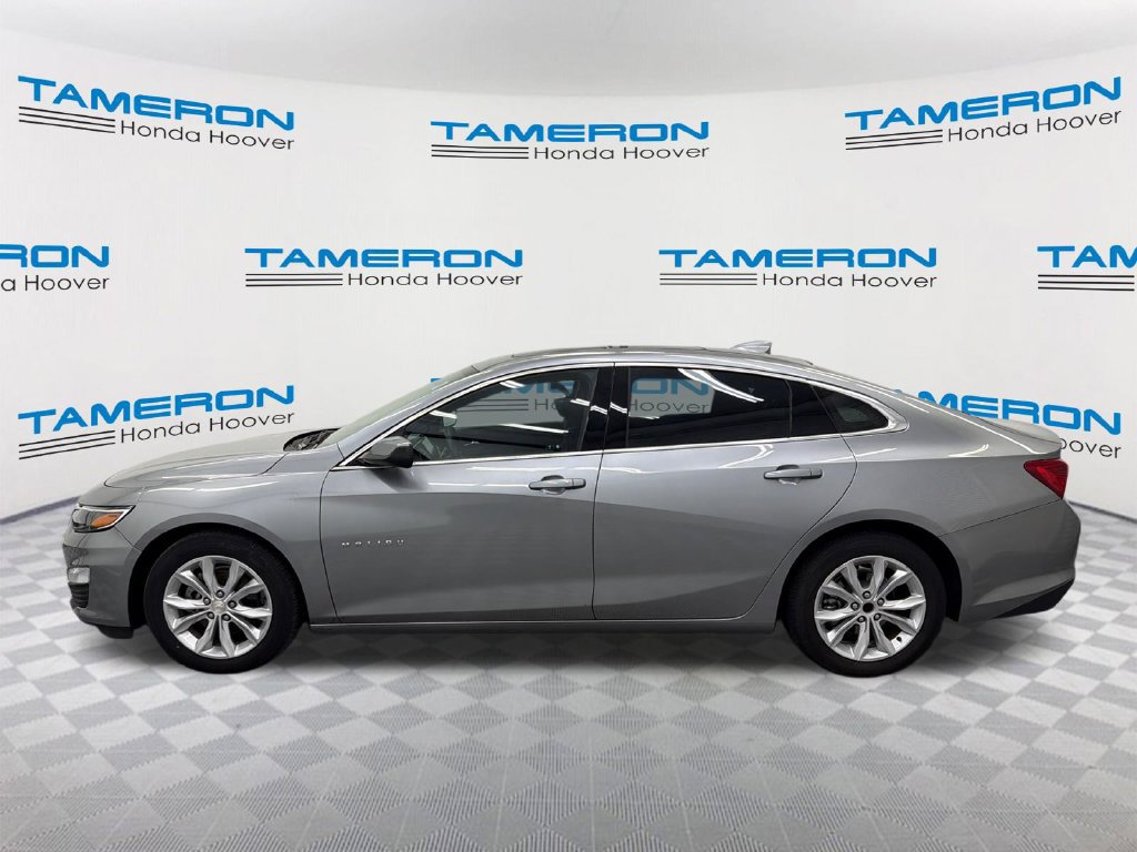 Used 2024 Chevrolet Malibu LT FWD image 2
