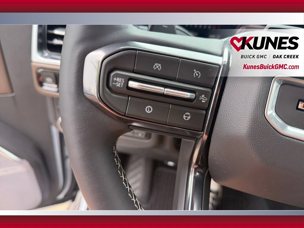 Used 2026 GMC Yukon XL Denali Ultimate AWD/4WD image 17