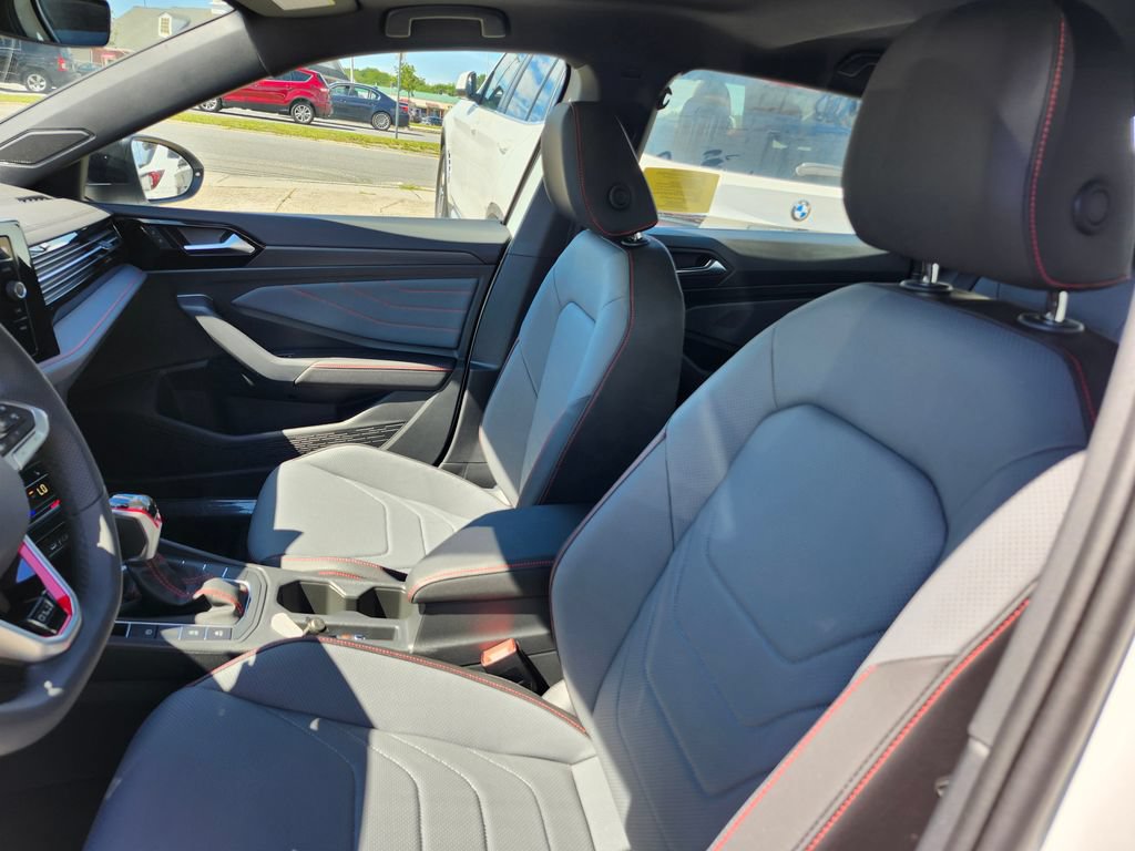 New 2027 Volkswagen Jetta GLI Autobahn FWD image 9