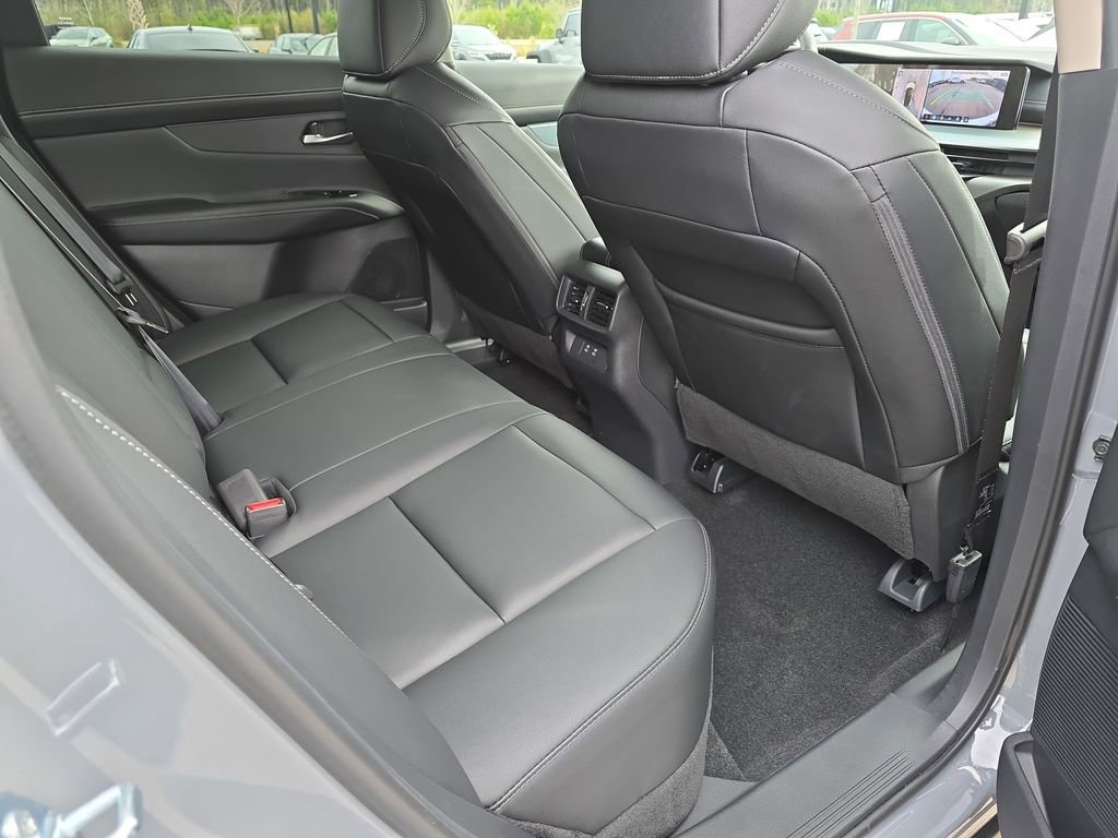 Used 2025 Nissan Murano SL image 14