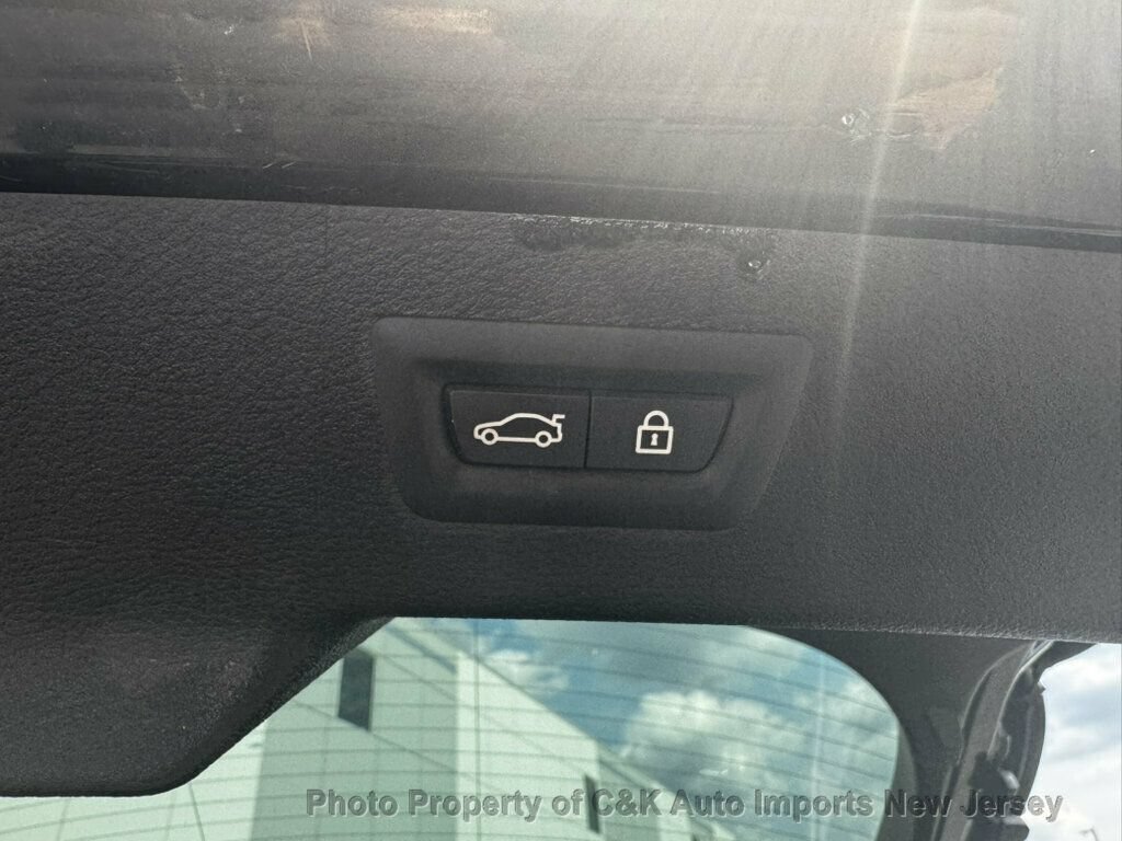 Used 2016 BMW X6 xDrive35i AWD/4WD image 17