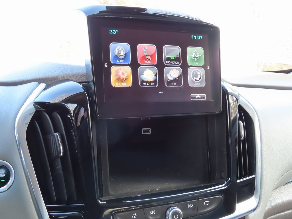 Used 2018 Chevrolet Traverse LT image 13