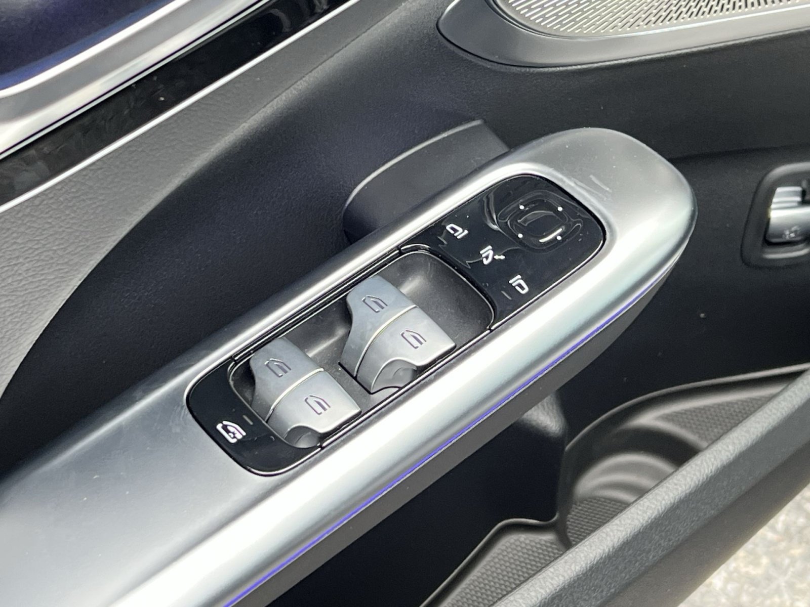 New 2026 Mercedes-Benz C 300 4MATIC Sedan image 20