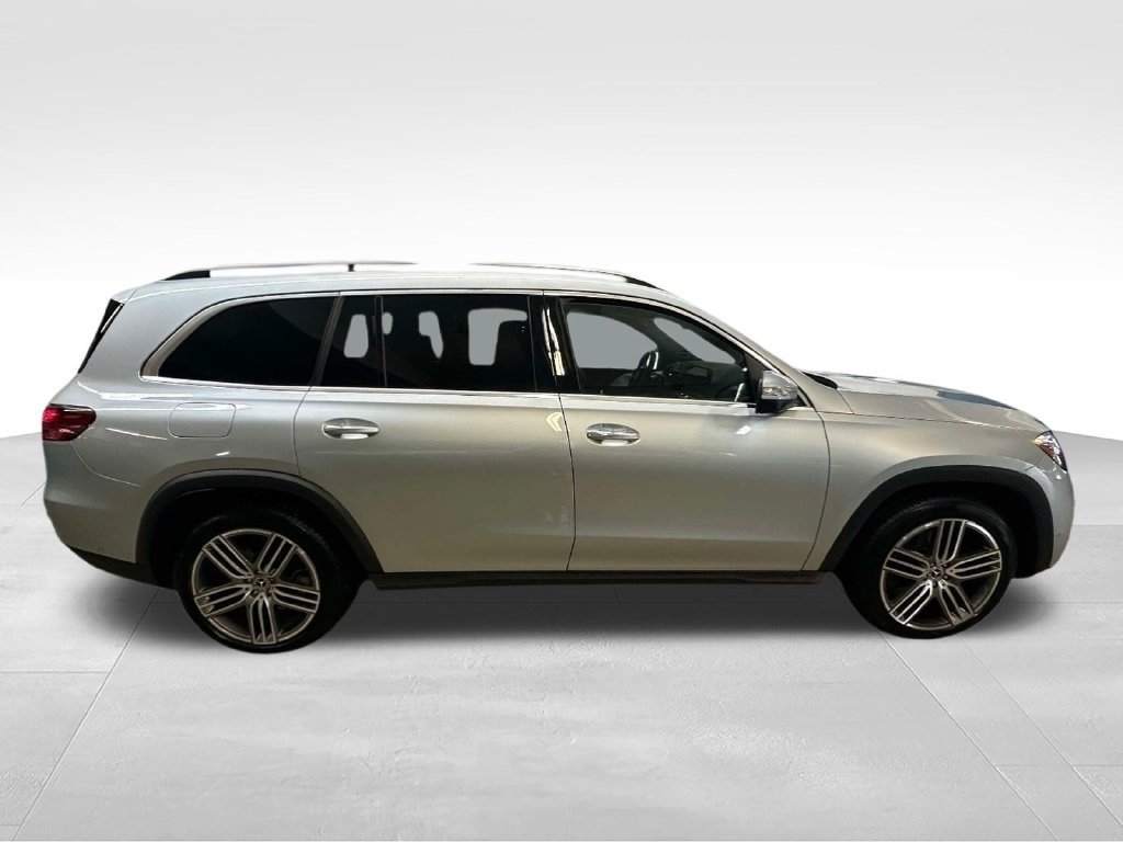 Used 2025 Mercedes-Benz GLS 450 4MATIC image 28