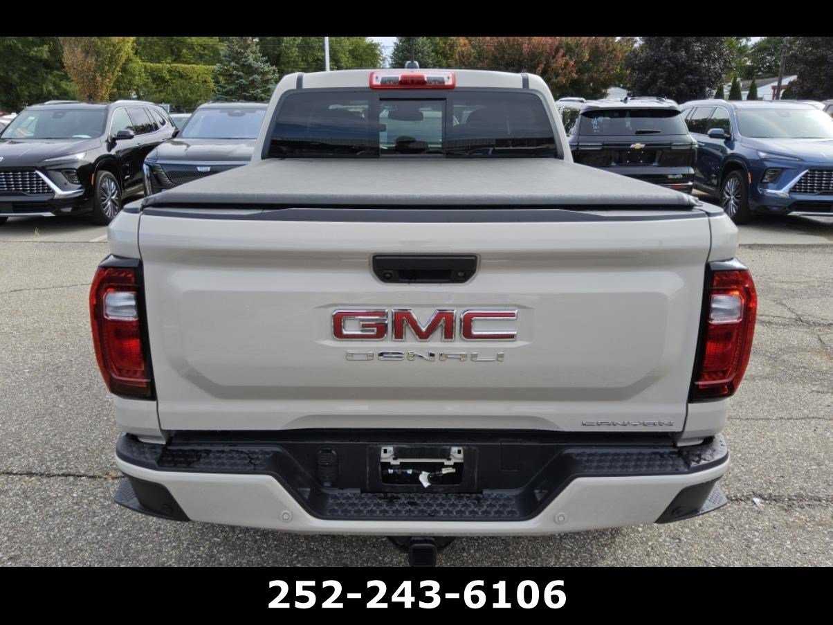 Used 2026 GMC Canyon Denali AWD/4WD image 4
