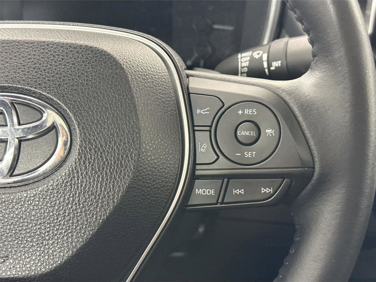 Certified 2021 Toyota Corolla XSE image 18