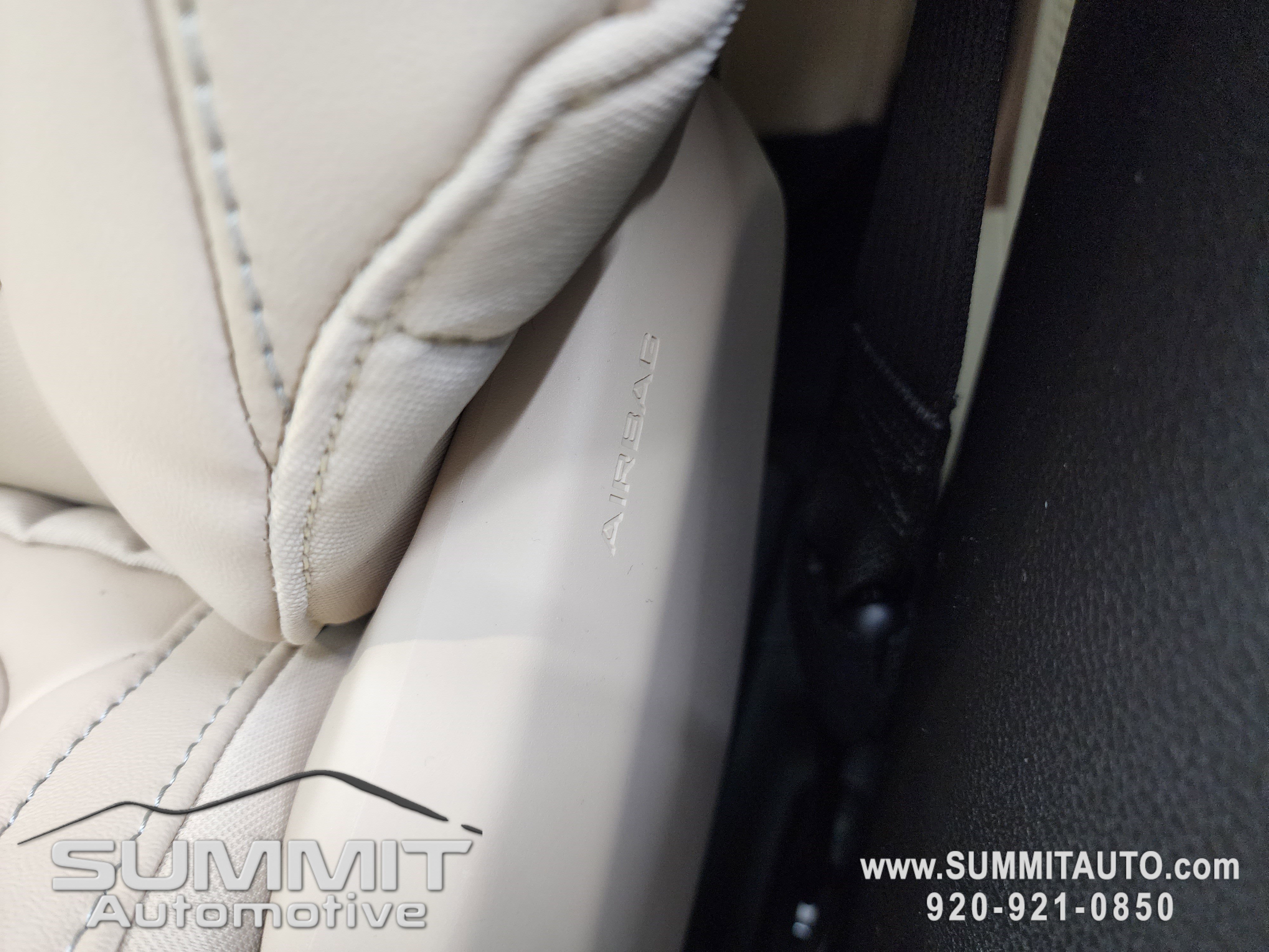 New 2025 Jeep Grand Cherokee Limited w/ Black Appearance Package image 47