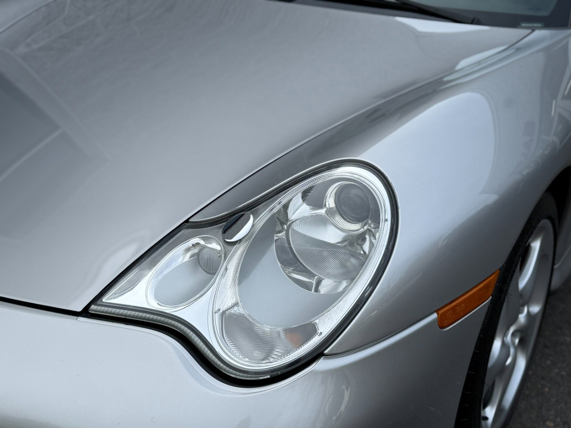 Used 2001 Porsche 911 Turbo image 6