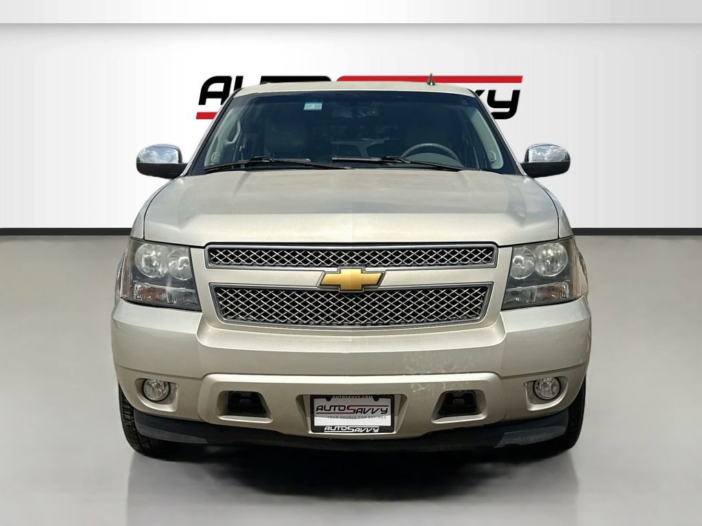Used 2014 Chevrolet Tahoe LTZ RWD image 2