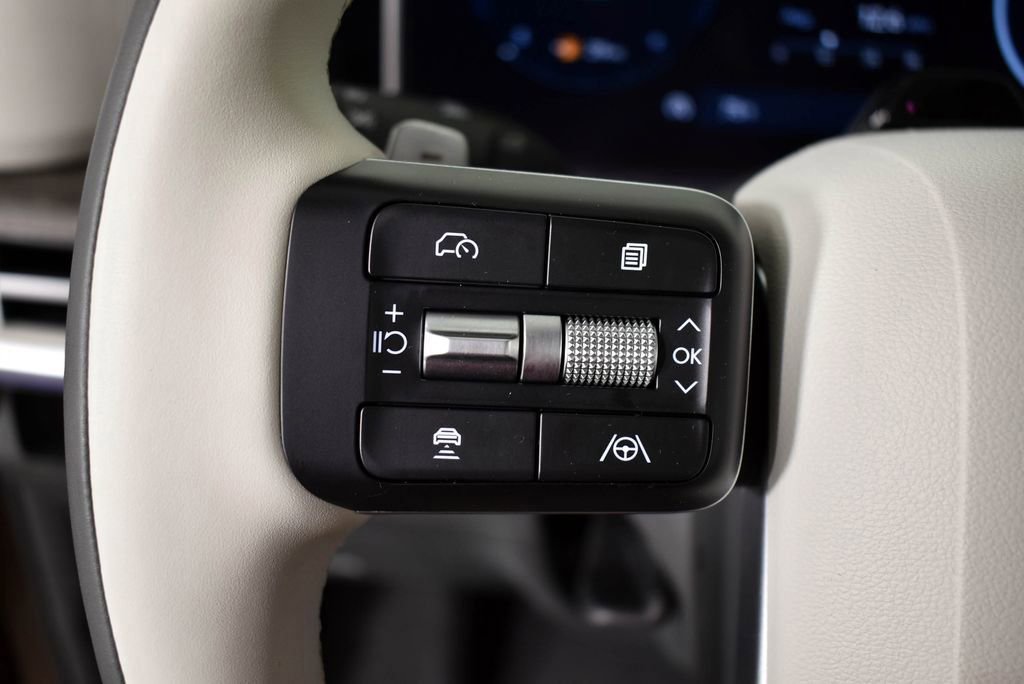 Used 2024 Hyundai Santa Fe Calligraphy image 41