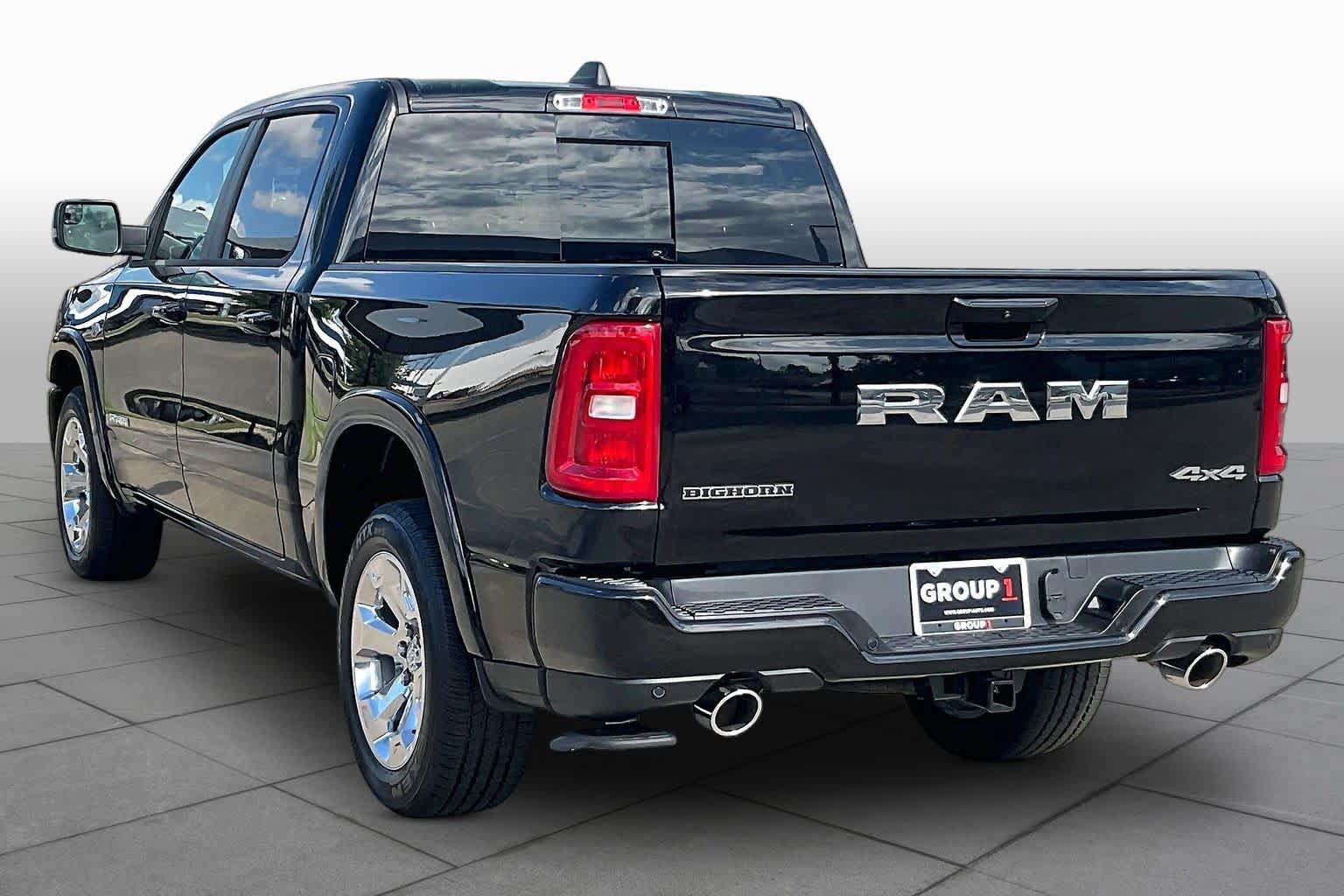 New 2027 RAM 1500 4x4 Crew Cab image 12