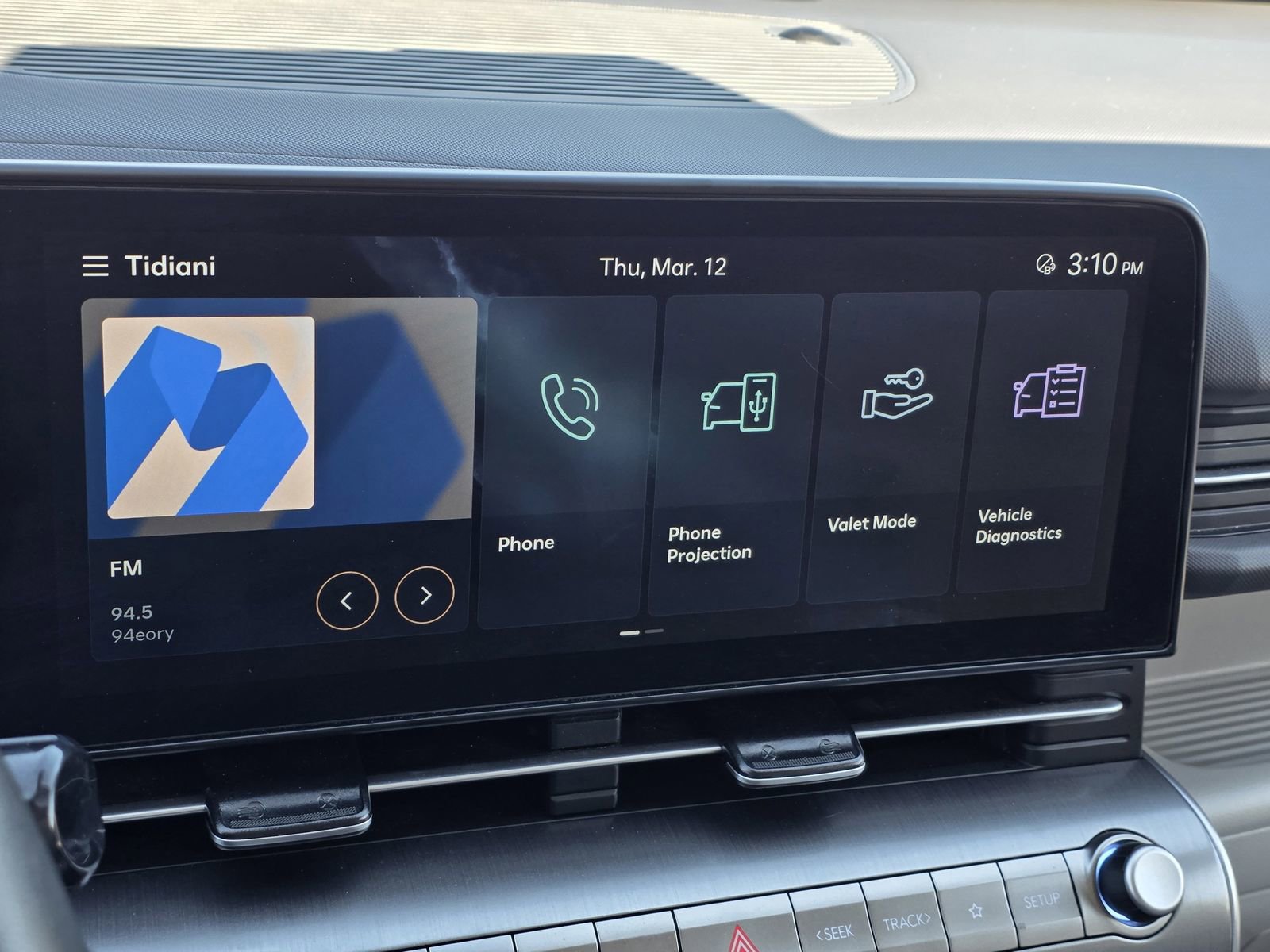 Certified 2025 Hyundai Kona SEL image 20