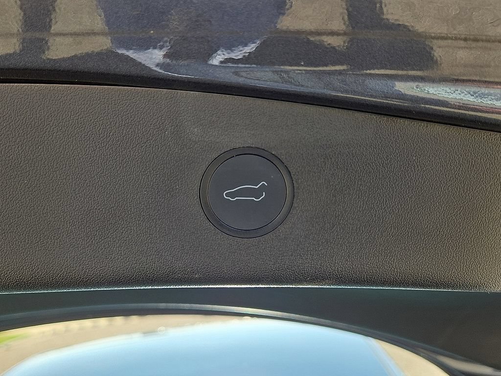 Used 2021 Tesla Model 3 Standard Range Plus RWD image 13