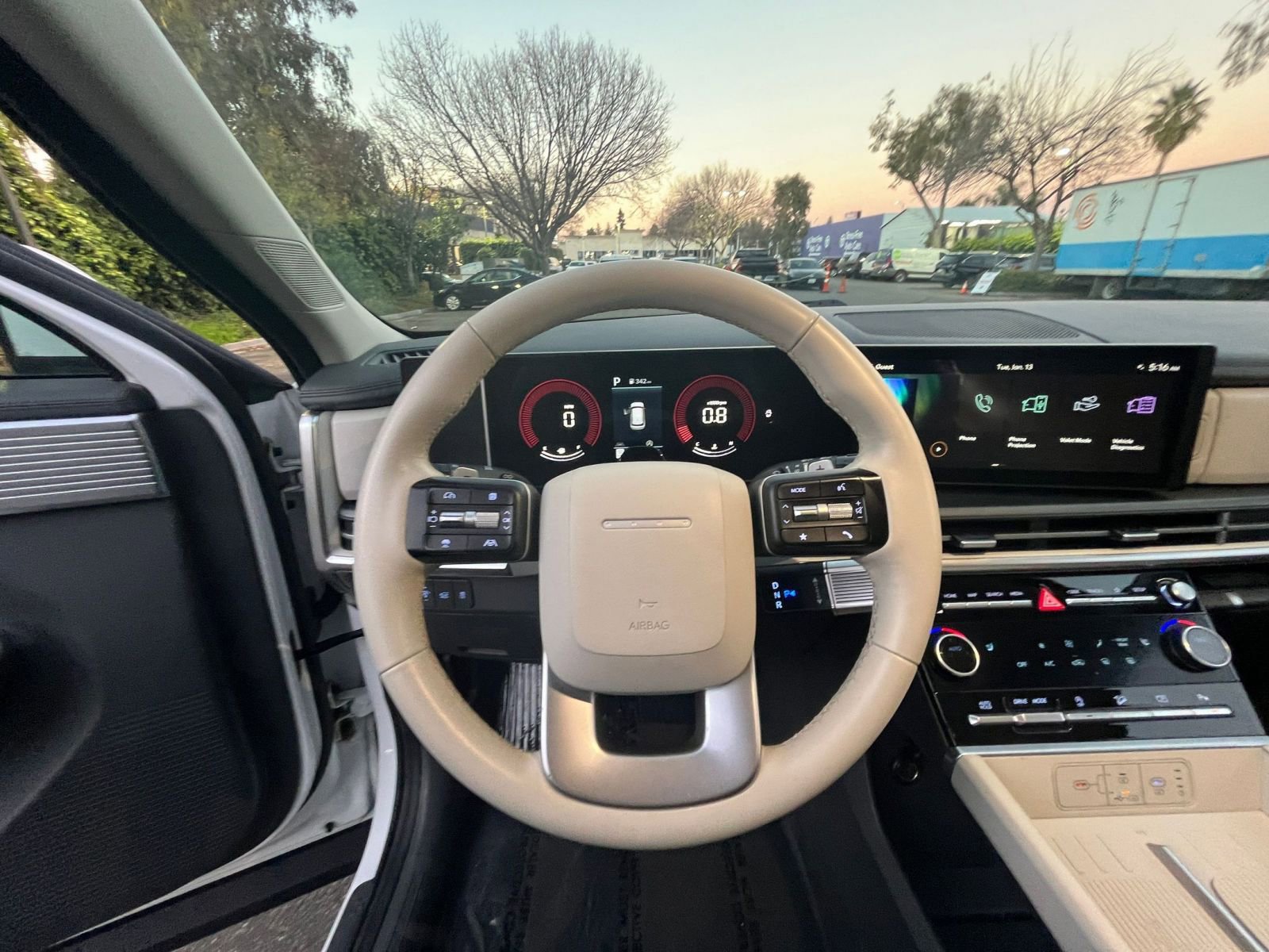 Used 2025 Hyundai Santa Fe SEL image 37