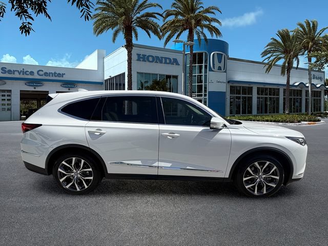 Used 2023 Acura MDX FWD w/ Technology Package image 9