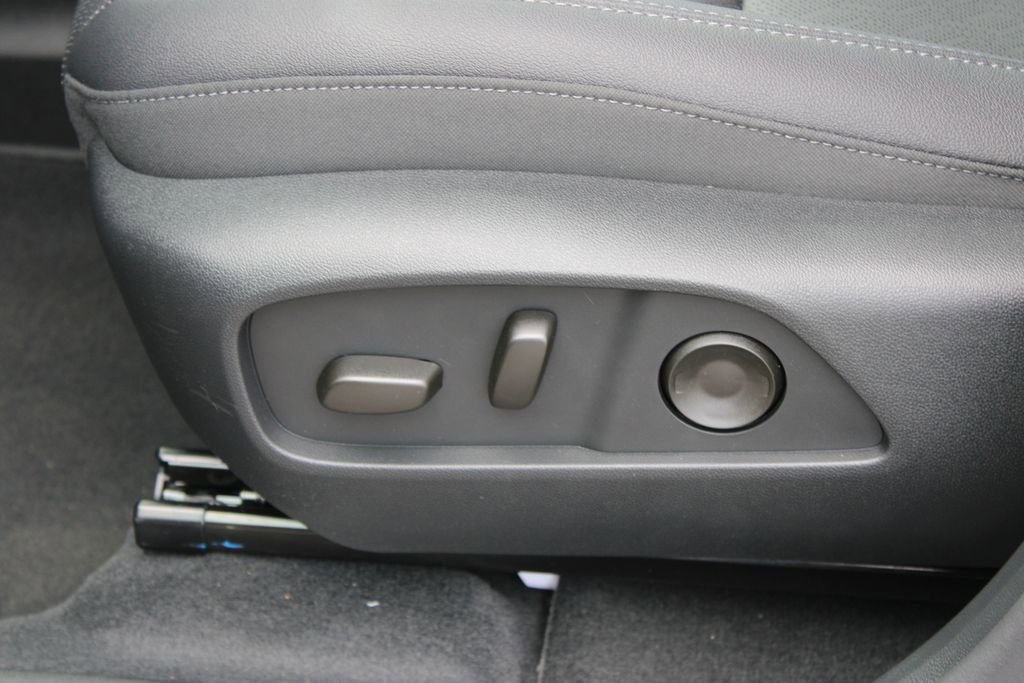 New 2026 Chevrolet Equinox LT image 21