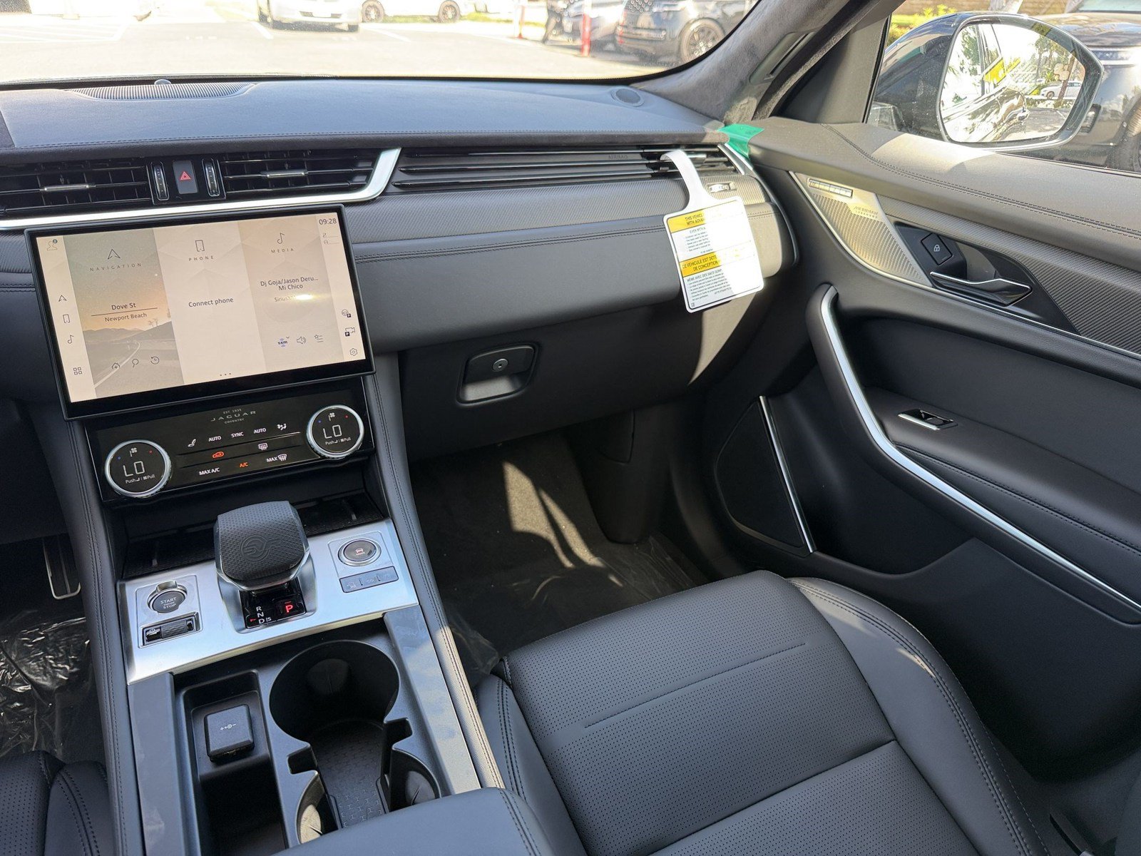 New 2026 Jaguar F-PACE SVR 575 Edition AWD/4WD image 30