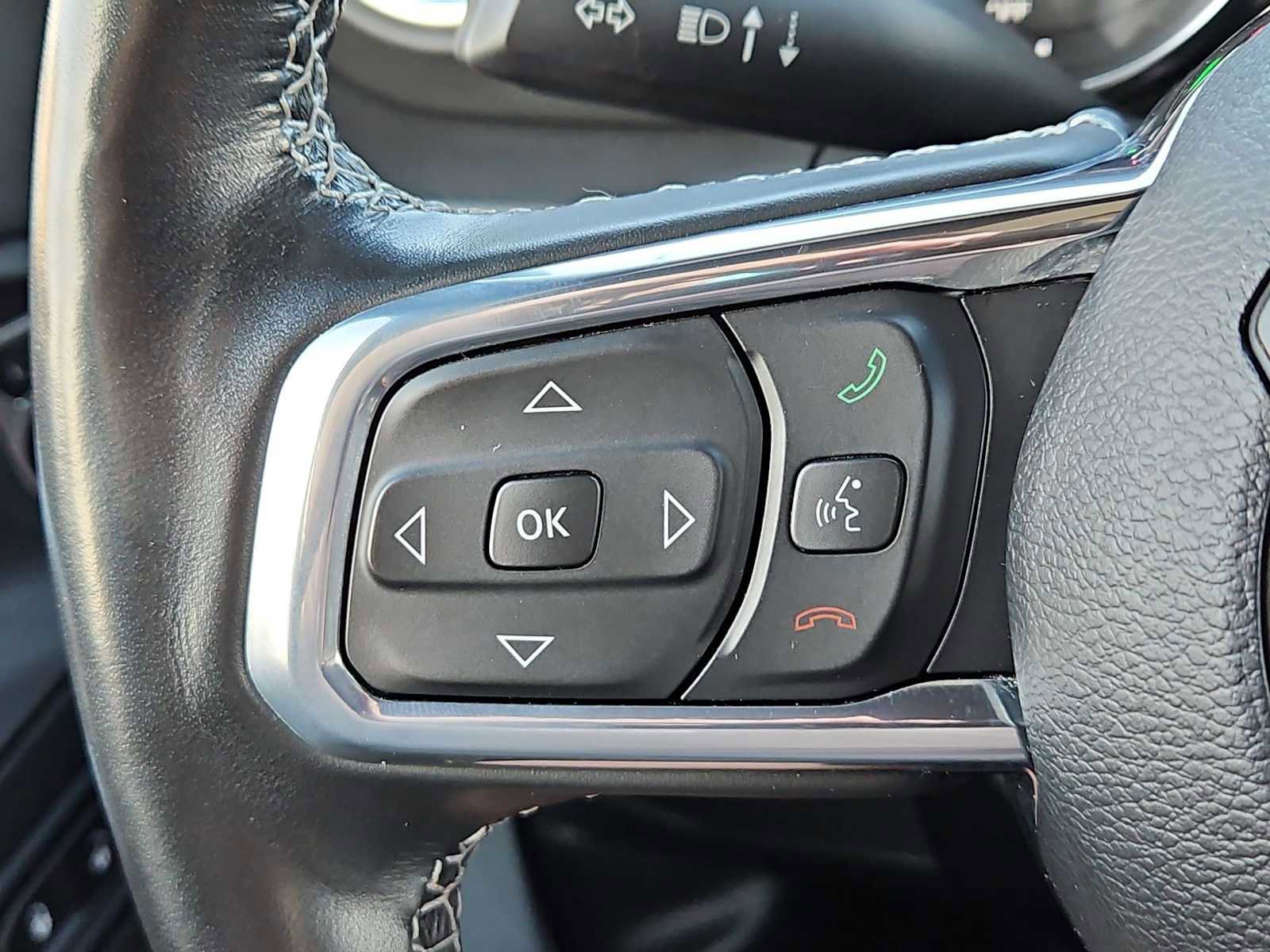 Used 2023 Jeep Wrangler Sahara w/ Cold Weather Group image 22