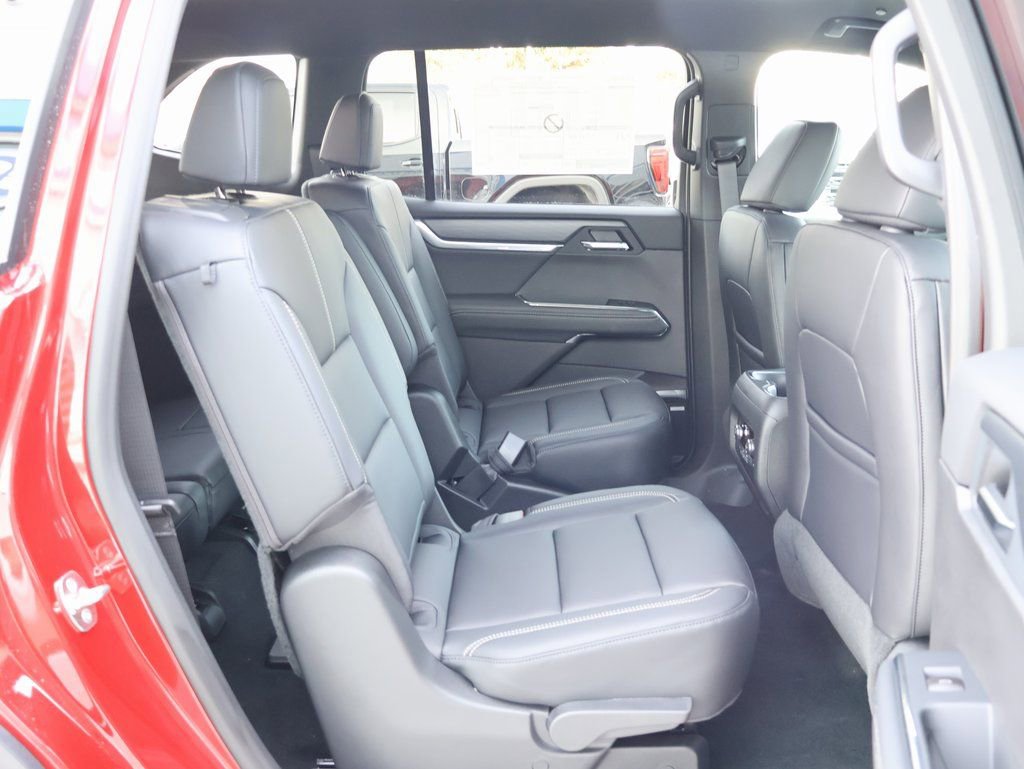 New 2026 GMC Acadia Elevation w/ Black Edition image 34