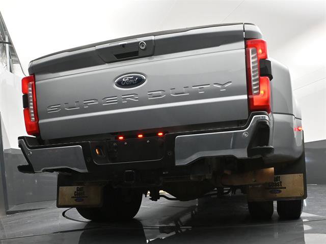 Used 2024 Ford F350 Lariat image 33