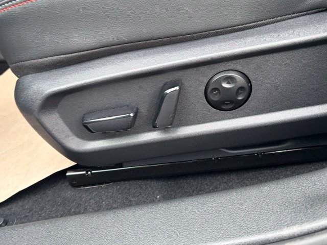 New 2027 Nissan Sentra SR w/ SR Premium Package FWD image 15