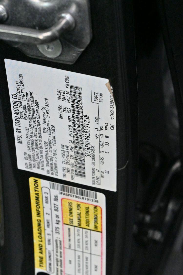 Used 2020 Ford Fusion SE image 38