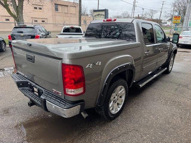 Used 2007 GMC Sierra 1500 SLT w/ SLE/SLT Trailering Package image 5