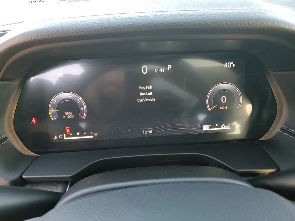 New 2025 Jeep Grand Cherokee L Limited w/ Luxury Tech Group II image 15
