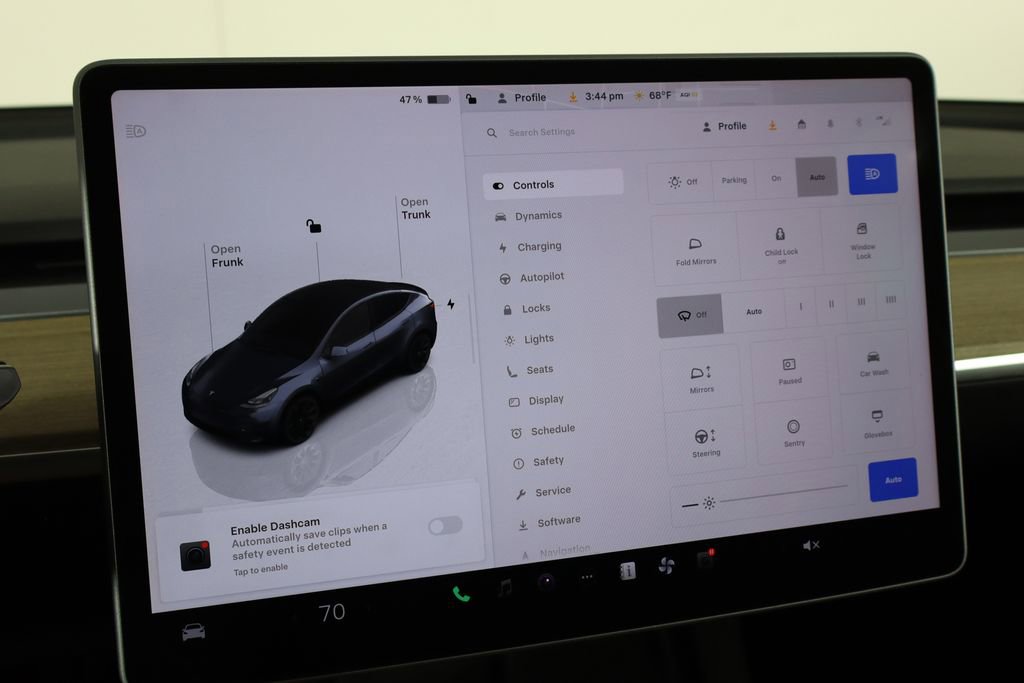 Used 2023 Tesla Model Y 2WD image 28