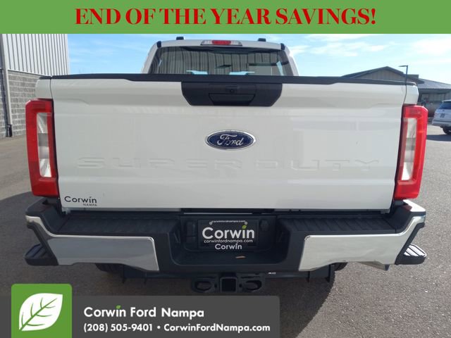 New 2026 Ford F250 XL w/ XL Chrome Package image 4