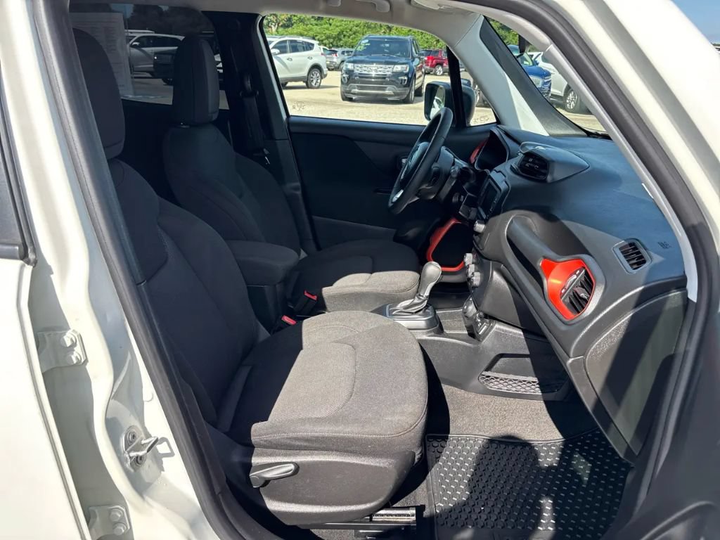 Used 2019 Jeep Renegade Sport AWD/4WD image 23