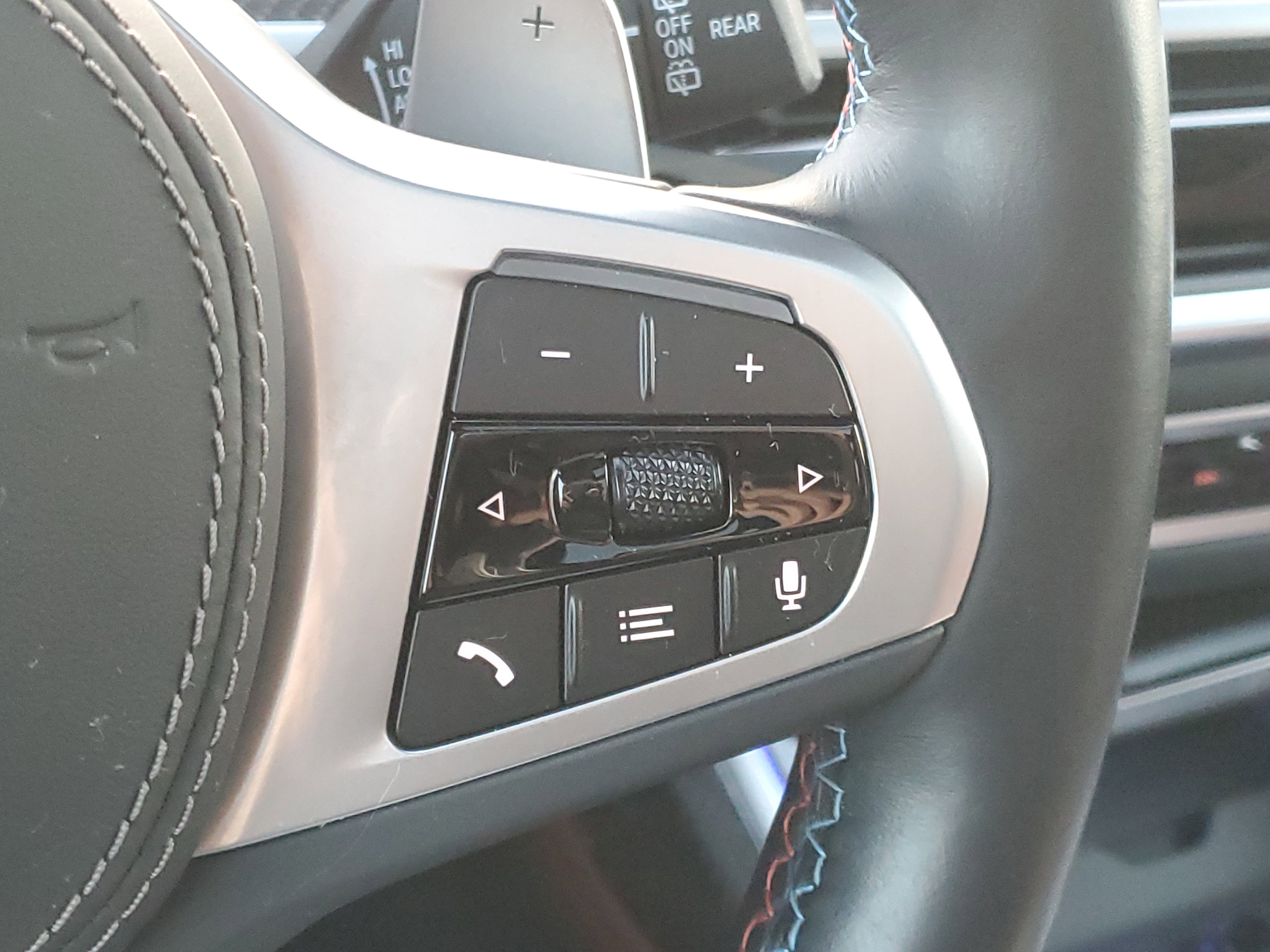 Certified 2024 BMW X7 M60i w/ Executive Package image 13